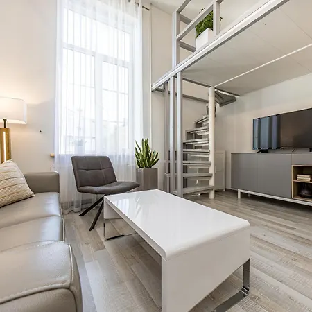 Apartment Loft In Oldtown Klaipėda