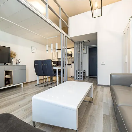 Loft In Oldtown Klaipeda