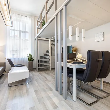 Loft In Oldtown * Klaipeda