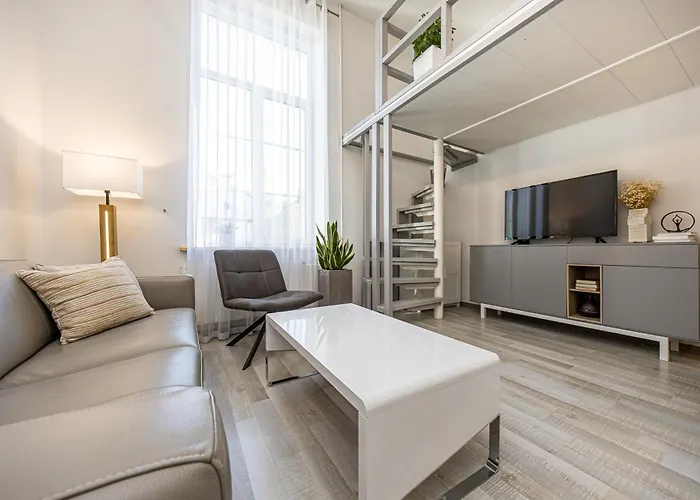 Apartment Loft In Oldtown Klaipeda