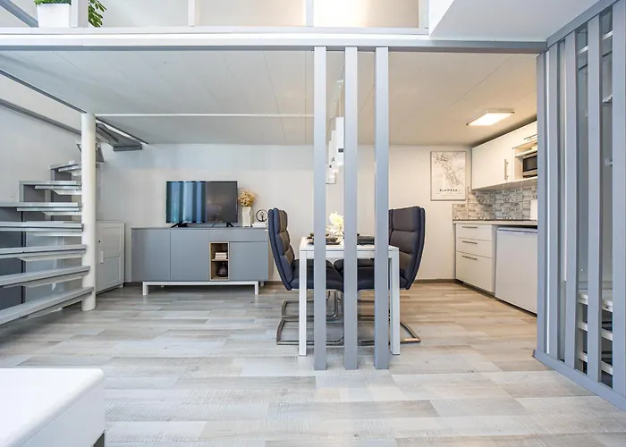 Loft In Oldtown * קלייפדה